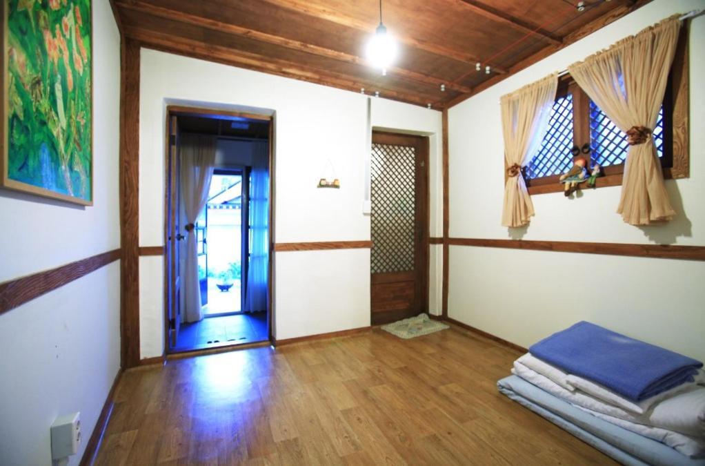 Mongyouhwawon Guesthouse Jeonju Exterior photo